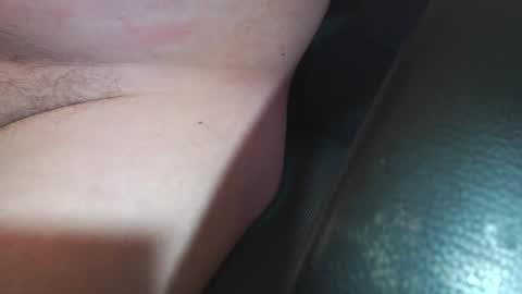 Snapshot of ungcouple21 chatting on December 6, 2024, 10:16 am ungcouple21 online show from December 6, 2024, 10:16 am