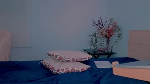 Alice online show from April 15, 2026, 6:59 pm