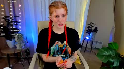 Snapshot of unicent chatting on February 23, 2025, 11:36 pm Call me Mira thumbs up its make me happy online show from February 23, 2025, 11:36 pm