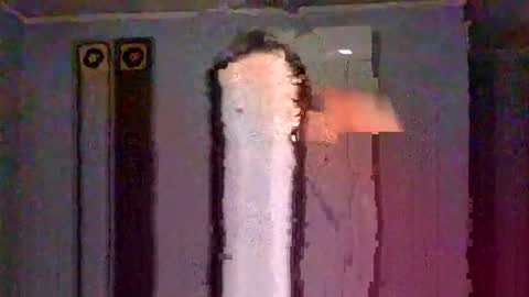 Lola Moonstone online show from March 1, 2026, 3:41 am