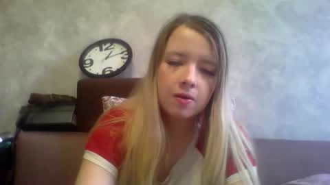 UniverseEmily online show from October 3, 2025, 8:22 am