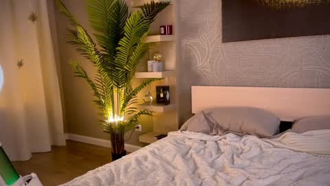 UnnaBella online show from January 10, 2025, 11:39 pm