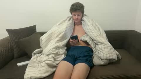 Stepbro online show from March 21, 2026, 10:42 am