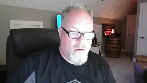 up2later online show from September 21, 2025, 5:31 am