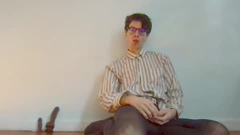 deaf mute boy online show from October 26, 2025, 6:58 pm