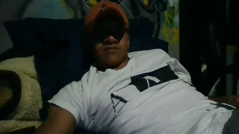 EL CAMA online show from September 16, 2025, 11:00 am