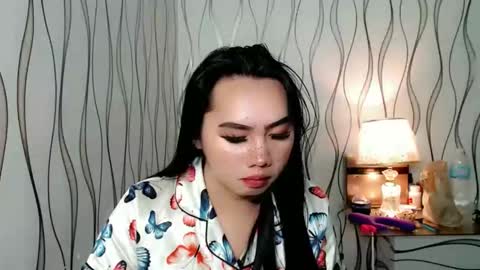 ur_asian_wife6969 online show from October 11, 2025, 5:55 pm
