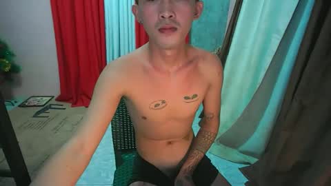 ur_boy_rexyn online show from November 8, 2025, 1:44 pm