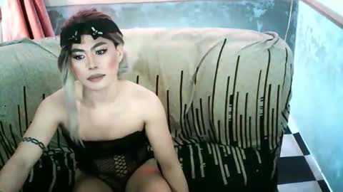 MISS ANNA online show from April 16, 2026, 9:39 pm