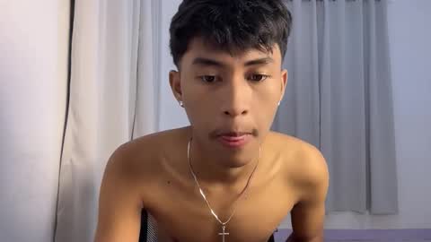 ur_fuckerbttm online show from November 8, 2025, 9:09 am