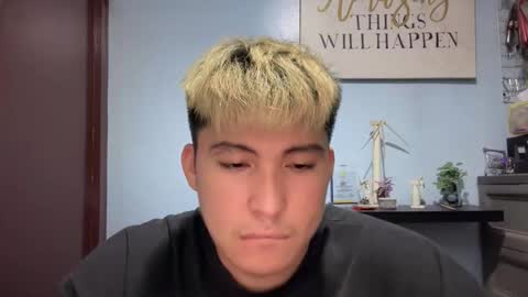 Snapshot of ur_jayqutee chatting on May 8, 2026, 8:14 pm Ur jayqutee online show from May 8, 2026, 8:14 pm