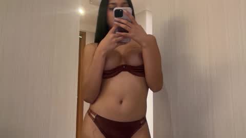 Veronica Lodge online show from April 20, 2026, 5:16 pm