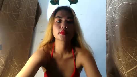 Snapshot of ur_perfectgirlmsa chatting on December 25, 2024, 5:47 pm Ms. A lets go pass or pvt show online show from December 25, 2024, 5:47 pm