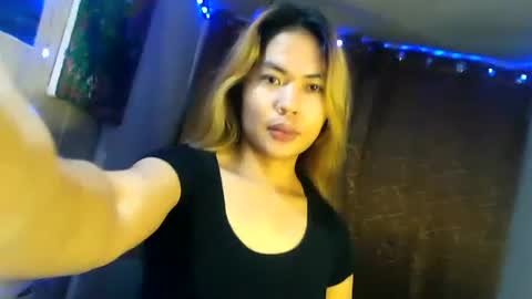 Snapshot of ur_perfectgirlmsa chatting on January 8, 2025, 6:41 pm Ms. A lets go pass or pvt show online show from January 8, 2025, 6:41 pm