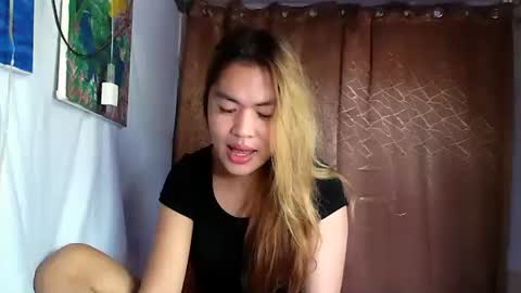 Snapshot of ur_perfectgirlmsa chatting on February 8, 2025, 3:30 am Ms. A lets go pass or pvt show online show from February 8, 2025, 3:30 am