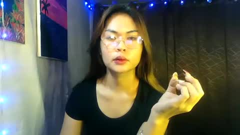 Snapshot of ur_perfectgirlmsa chatting on February 26, 2025, 5:20 am Ms. A lets go pass or pvt show online show from February 26, 2025, 5:20 am