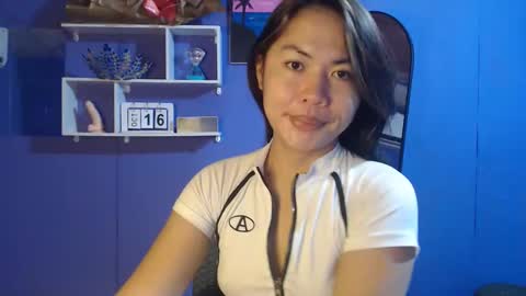 Snapshot of ur_perfectgirlmsa chatting on October 16, 2025, 8:04 am Ms. A lets go pass or pvt show online show from October 16, 2025, 8:04 am