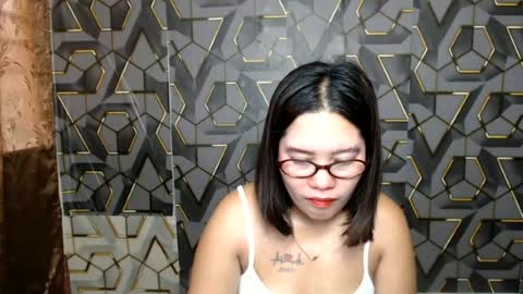ur_prettychelsie18 online show from June 21, 2026, 2:25 am