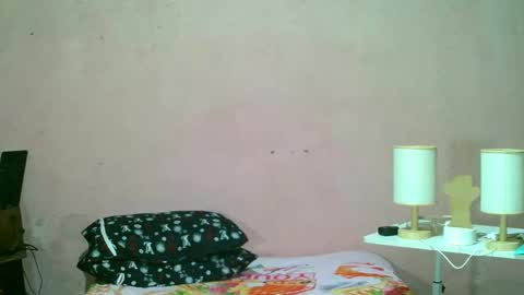 ur_sexybabe_ehra online show from February 8, 2025, 4:57 pm