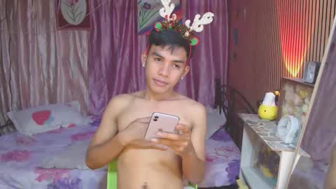 ur_shan21 online show from December 16, 2025, 3:22 am