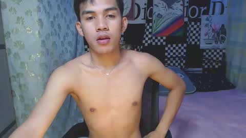 ur_shan21 online show from April 4, 2026, 5:16 am