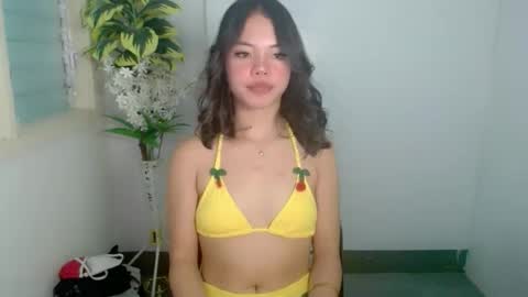 Snapshot of ur_sweetyprincess chatting on May 17, 2026, 1:29 pm ur_sweetyprincess online show from May 17, 2026, 1:29 pm