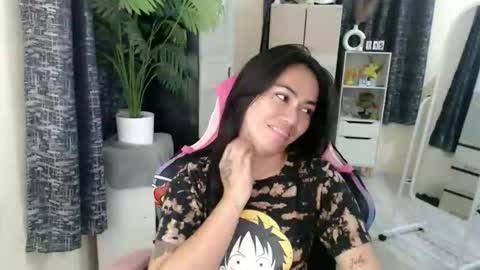 urasian_erica online show from January 17, 2026, 11:48 am