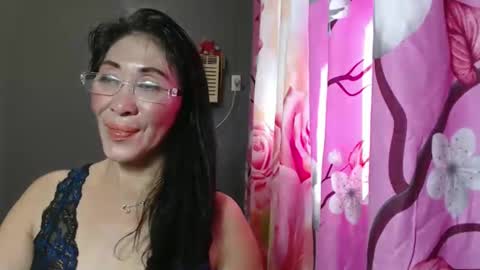 urasian_hotrina online show from March 12, 2025, 7:02 am