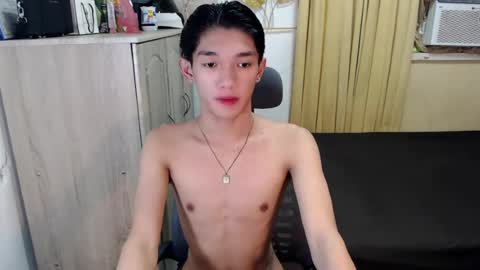 Snapshot of urasian_john20 chatting on July 12, 2026, 8:11 pm urasian_john20 online show from July 12, 2026, 8:11 pm