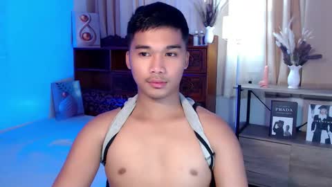 Snapshot of urasian_jpxx chatting on April 25, 2026, 9:45 am JAMES online show from April 25, 2026, 9:45 am