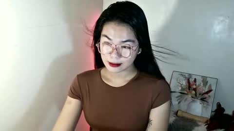 urasian_mary online show from March 1, 2026, 5:04 pm