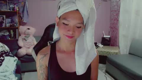 NEWRA  ALLISON online show from February 12, 2025, 11:07 am