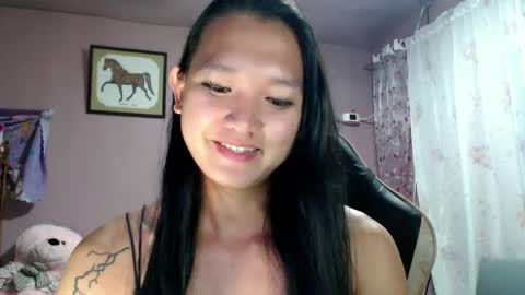 NEWRA  ALLISON online show from February 18, 2025, 12:17 pm