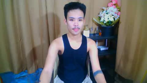Snapshot of urasiancumboix2 chatting on October 12, 2025, 9:52 am urasiancumboix2 online show from October 12, 2025, 9:52 am