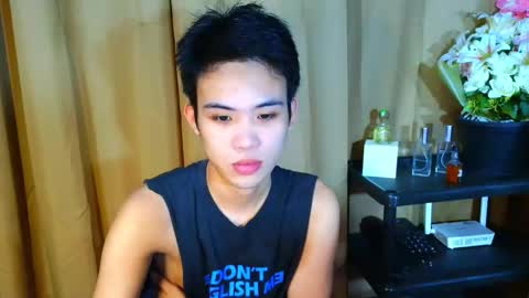 urasiancumboix2 online show from November 3, 2025, 6:36 am