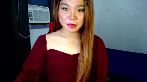 Snapshot of urasiansweet_cummer chatting on February 22, 2025, 12:16 am KENDRA online show from February 22, 2025, 12:16 am