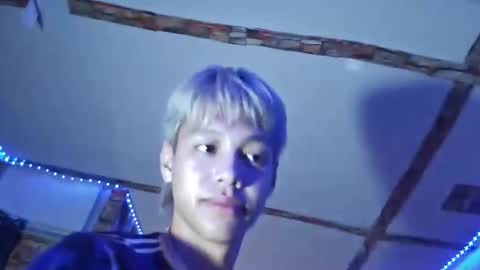 urbaby_anthony online show from May 12, 2026, 2:25 pm