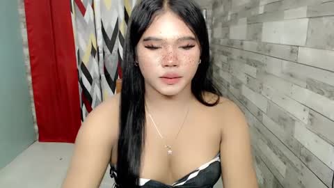 Snapshot of urbabysofia0305 chatting on December 21, 2024, 2:26 pm Sofia online show from December 21, 2024, 2:26 pm