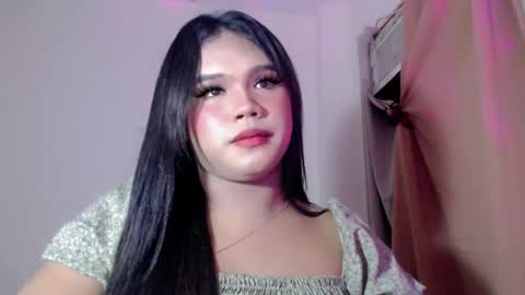 Snapshot of urbabysofia0305 chatting on February 18, 2025, 2:16 pm Sofia online show from February 18, 2025, 2:16 pm