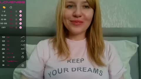 urbadkitty online show from March 5, 2025, 11:17 am