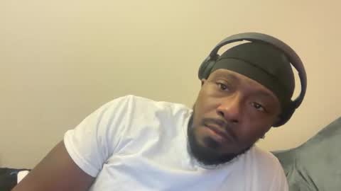 Snapshot of urbandick5 chatting on January 19, 2026, 3:32 am urbandick5 online show from January 19, 2026, 3:32 am