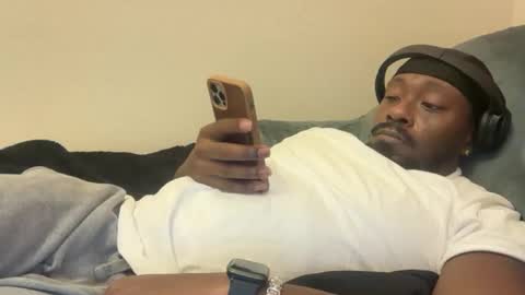 Snapshot of urbandick5 chatting on February 7, 2026, 7:45 am urbandick5 online show from February 7, 2026, 7:45 am