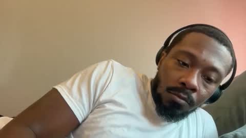 Snapshot of urbandick5 chatting on February 8, 2026, 9:40 pm urbandick5 online show from February 8, 2026, 9:40 pm