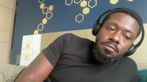 urbandick5 online show from April 13, 2026, 8:47 pm