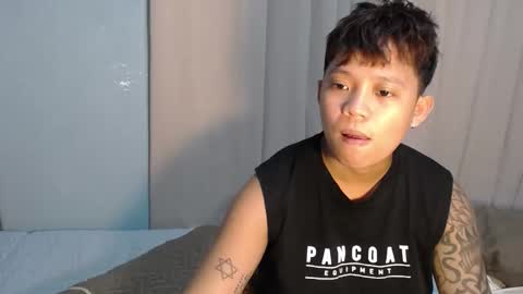 Urbbgurl lynxx  online show from April 20, 2026, 10:40 am