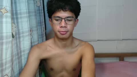 Snapshot of urbbyjosh chatting on January 15, 2025, 4:43 pm joshua online show from January 15, 2025, 4:43 pm