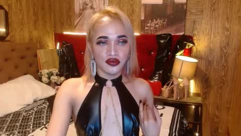 KENDALL online show from January 4, 2025, 4:22 pm