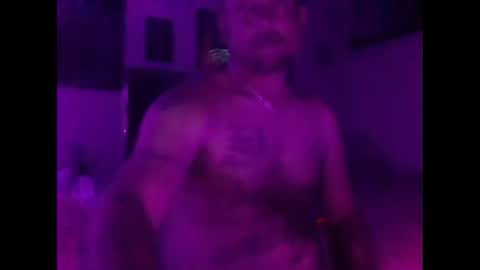 urdaddy875867 online show from November 27, 2025, 7:43 am