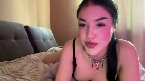 Margo online show from March 9, 2025, 1:37 pm