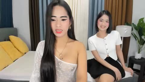 URDREAMGIRL JESS online show from October 18, 2025, 11:00 am